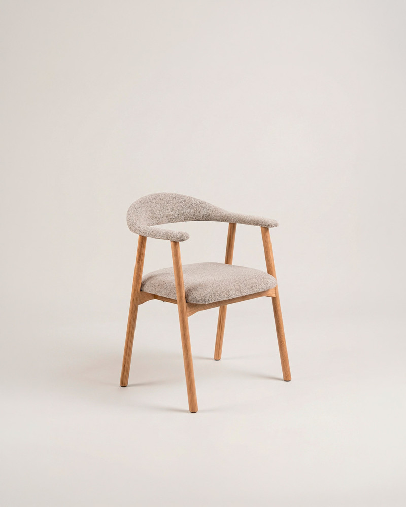 Pack 2 sillas comedor con reposabrazos tostada LIV tres cuartos