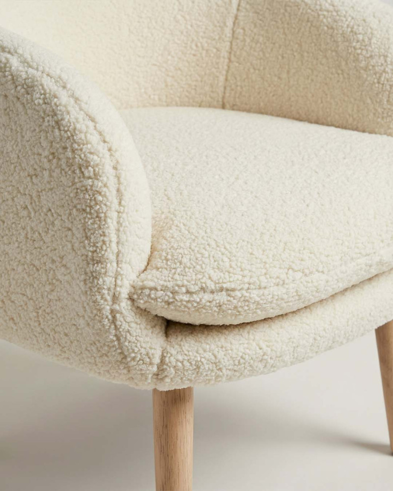 Butaca de borreguito crema COSY vista detalle asiento
