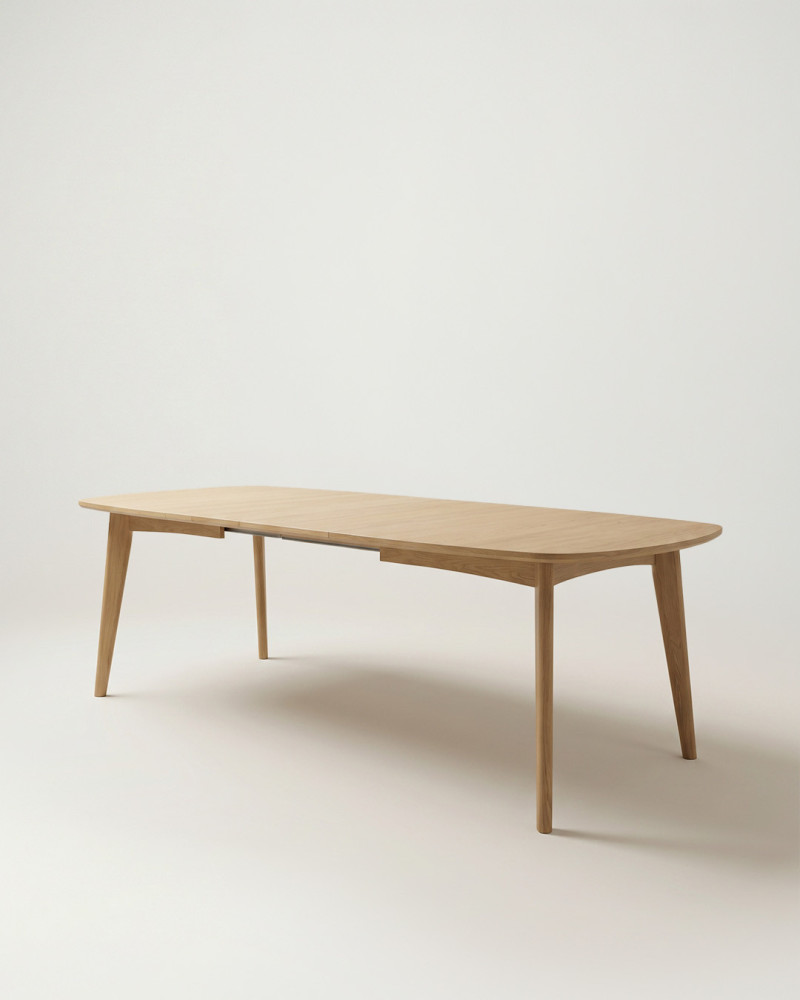 Mesa comedor extensible TORA extendida tres-cuartos