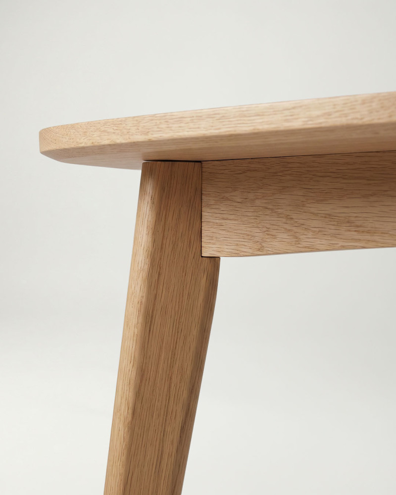 Mesa comedor extensible TORA detalle de esquina