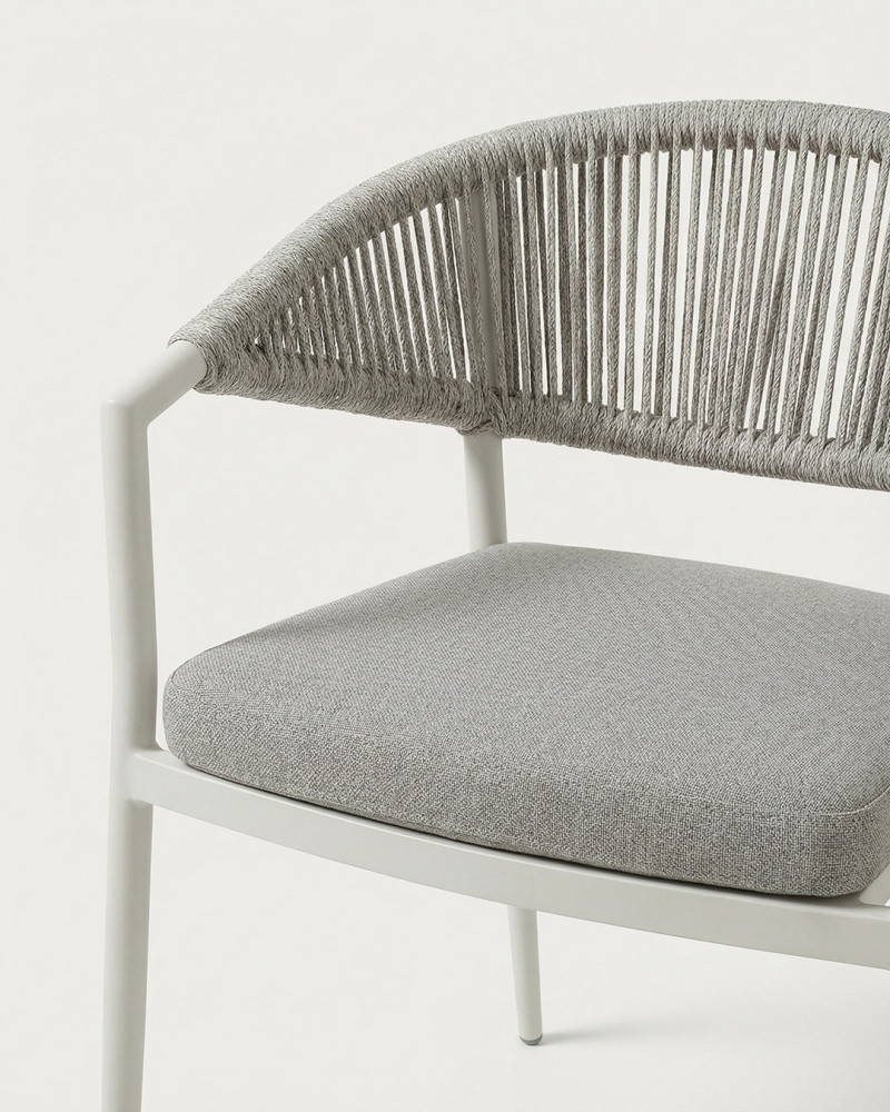 Silla exterior trenzado AMIAN vista detalle izquierdo gris