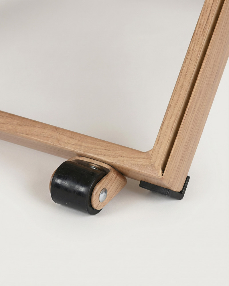 Tumbona aluminio ratán natural VELNOR vista detalle pata