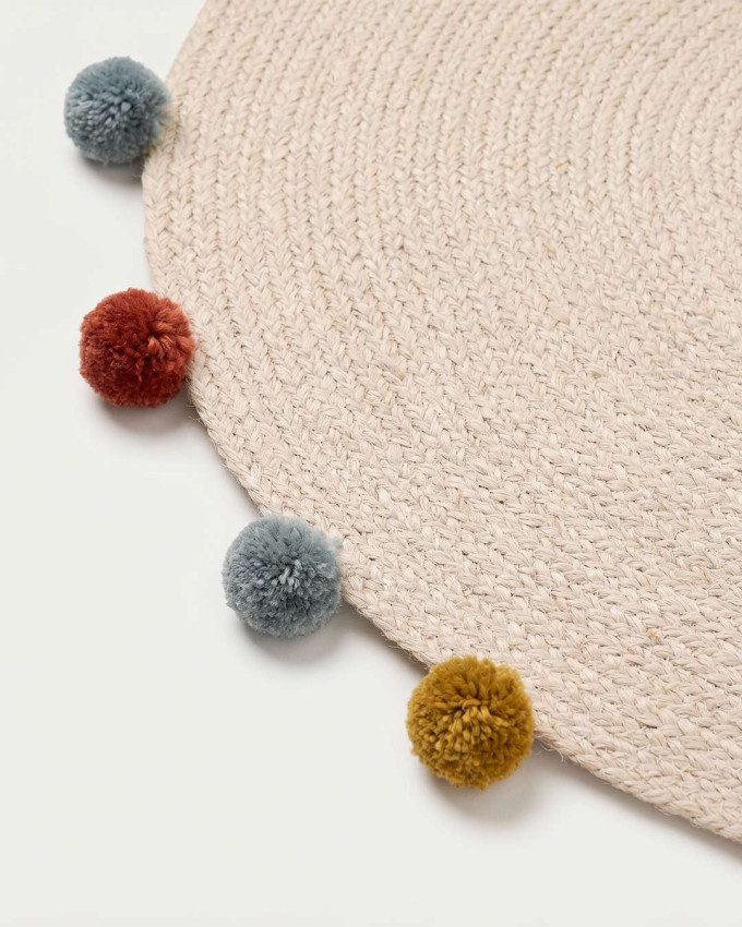 Alfombra redonda crema con pompones BOOP