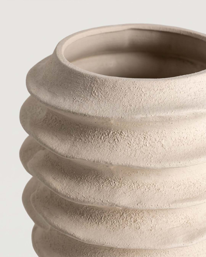Macetero crema cerámica BOSA