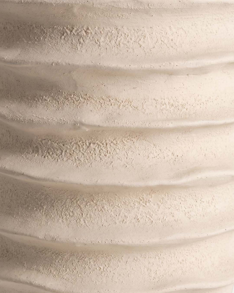 Macetero crema cerámica BOSA vista detalle material
