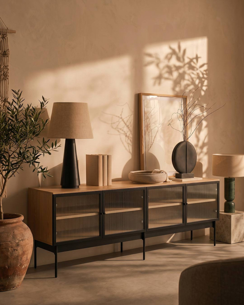 Mueble TV puertas de cristal KAIAvista ambiente