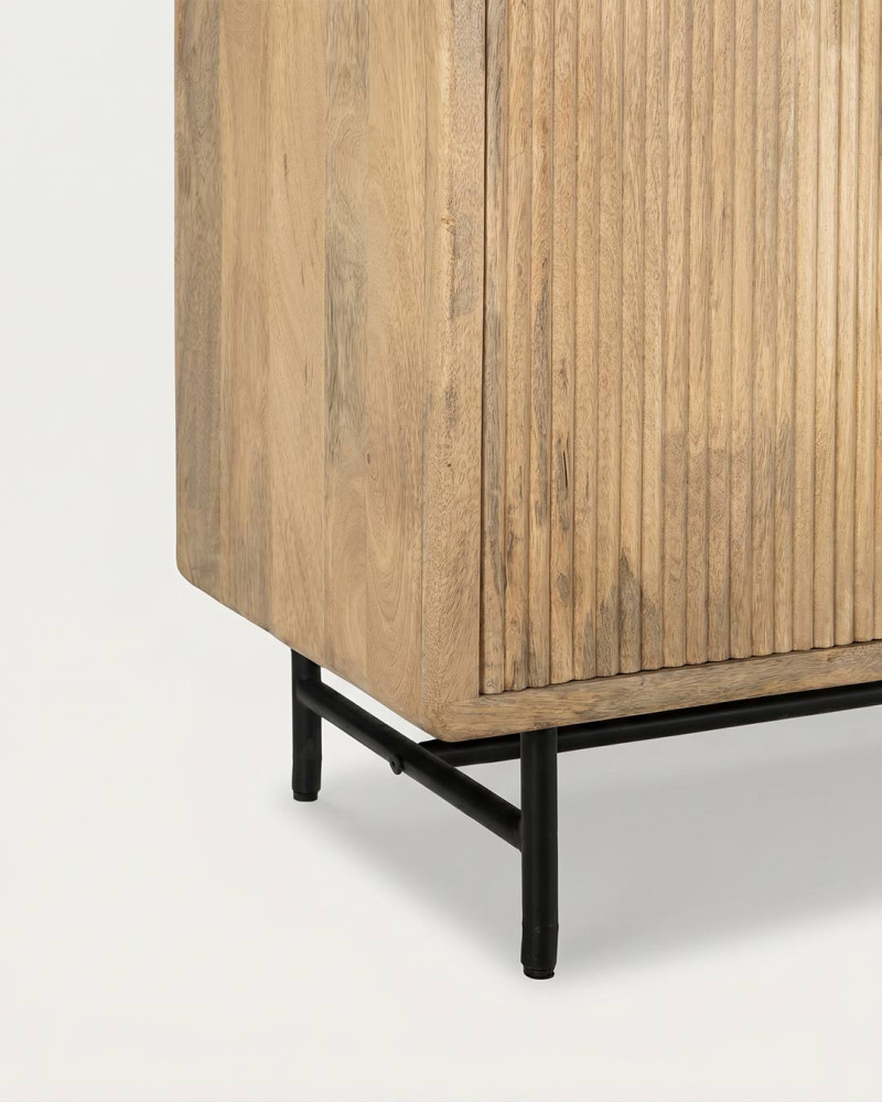 Aparador 3 puertas en madera de mango TILUMA vista detalle pata