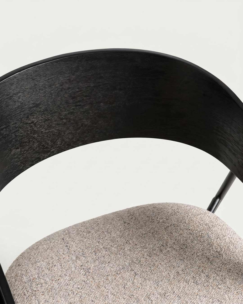 Silla CIRAC NEGRA DETALLE RESPALDO