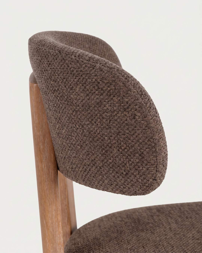 Silla ELINDA color marron vista detalle del respaldo