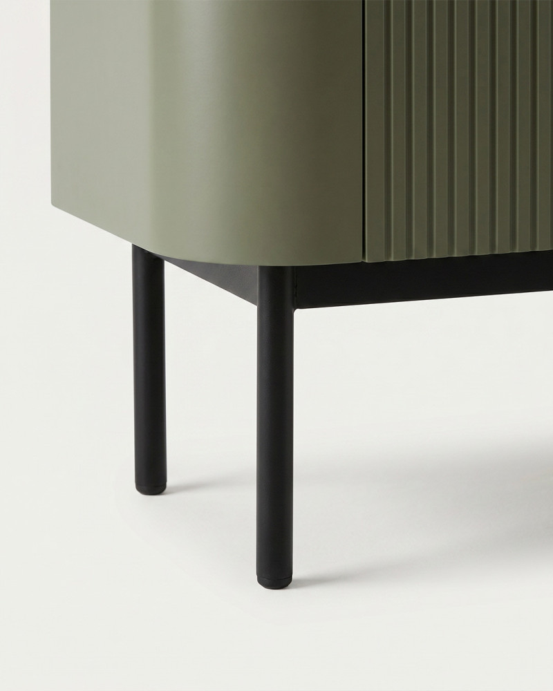 Mueble auxiliar INKU verde vista de detalle de la parte inferior del mueble