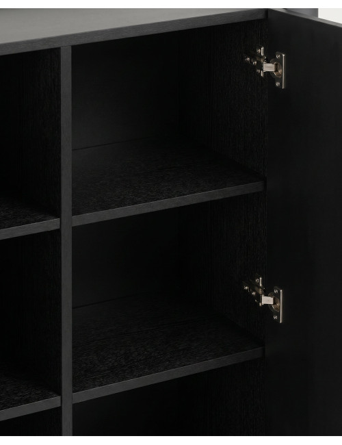 Mueble auxiliar INKU negro vista de detalle de la parte interior del mueble y las puertas abiertas