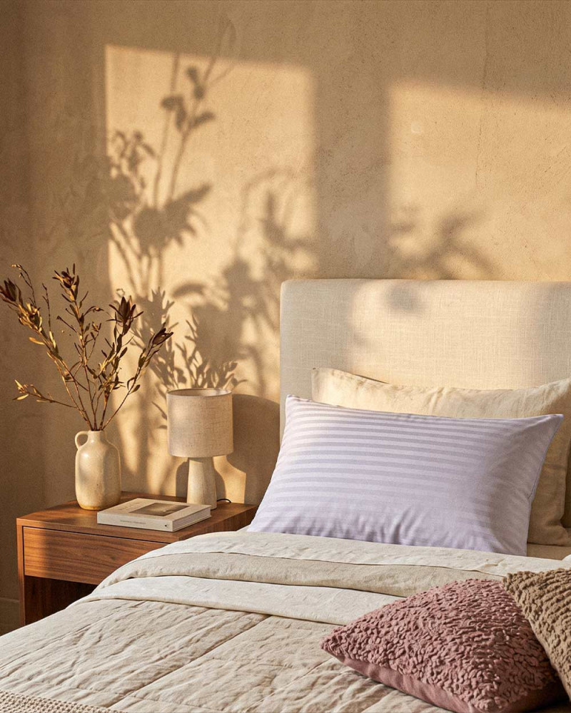 Almohada tacto pluma transpirable Fibra | Comprar Almohadas en Rey Home