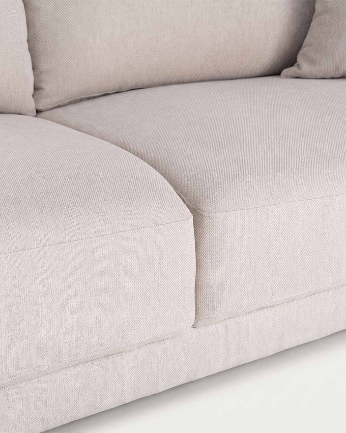 Sofá tapizado color crema LOUISE