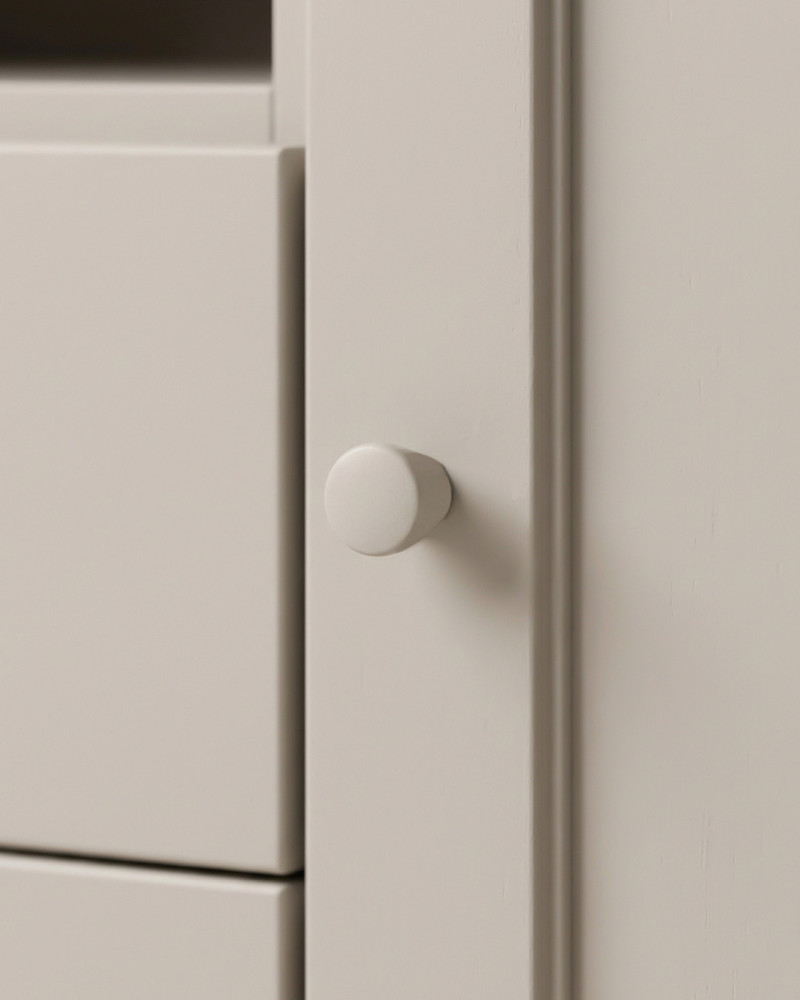 Mueble TV patas metálicas LECCE detalle